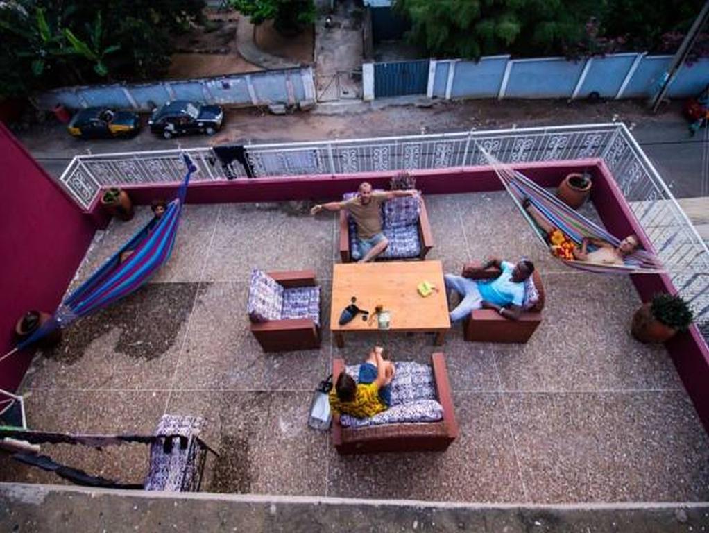 The Sleepy Hippo Hotel Аккра Экстерьер фото